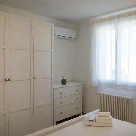 Bianco Di Mare Apartment *