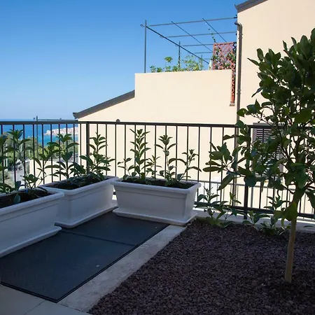 شقة Bianco Di Mare *