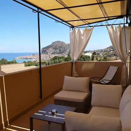 Bianco Di Mare * تْشيفالو