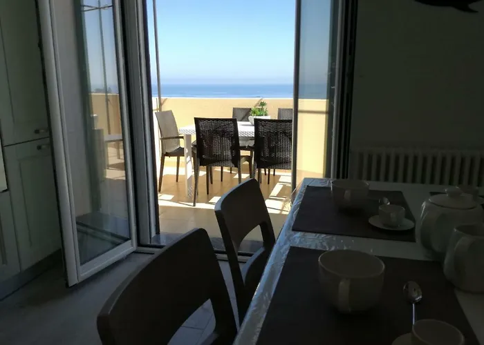 Bianco Di Mare Apartment *